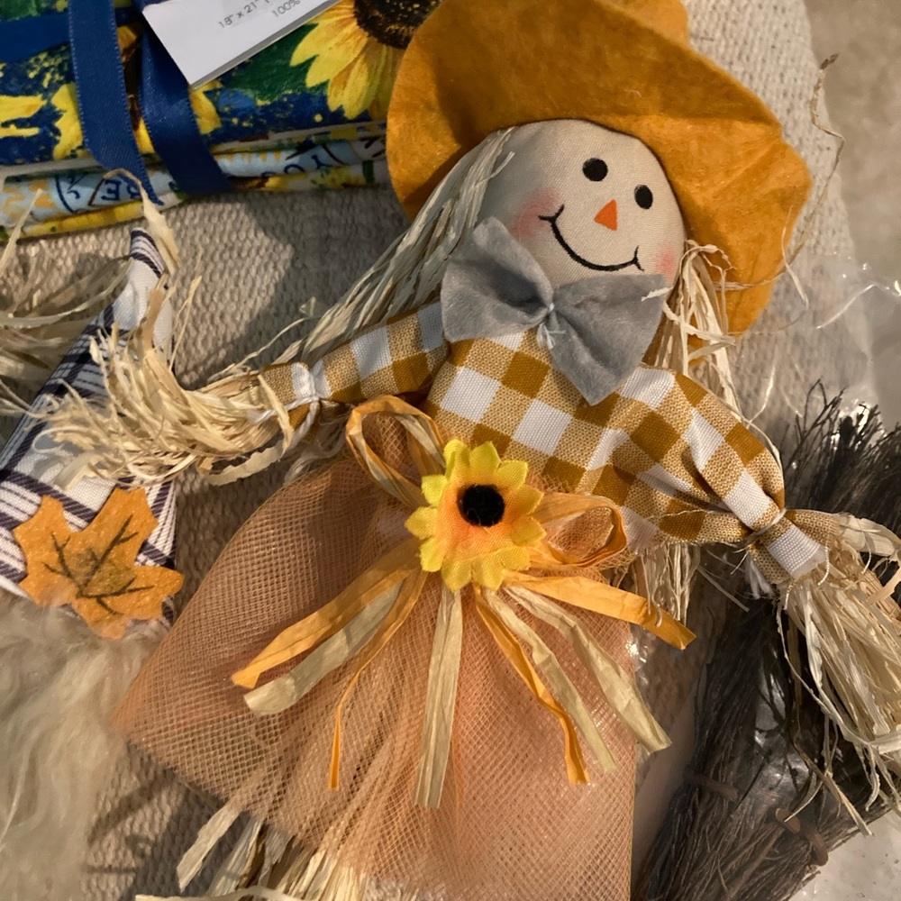Fall Autumn Ribbon & Mini Scarecrows - Picture 6 of 7
